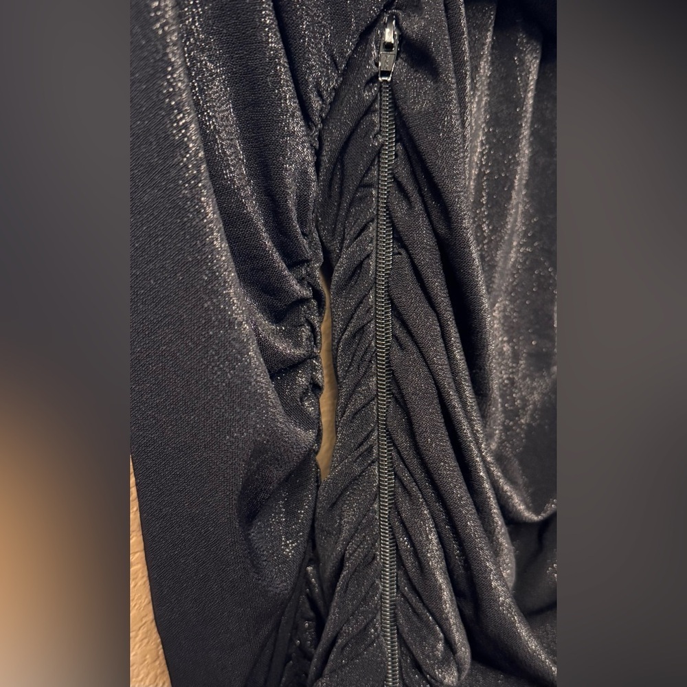 Bronx & Banco Amara Ruched Long Sleeve Off the Shoulder Midi Dress Black M - Picture 7 of 8